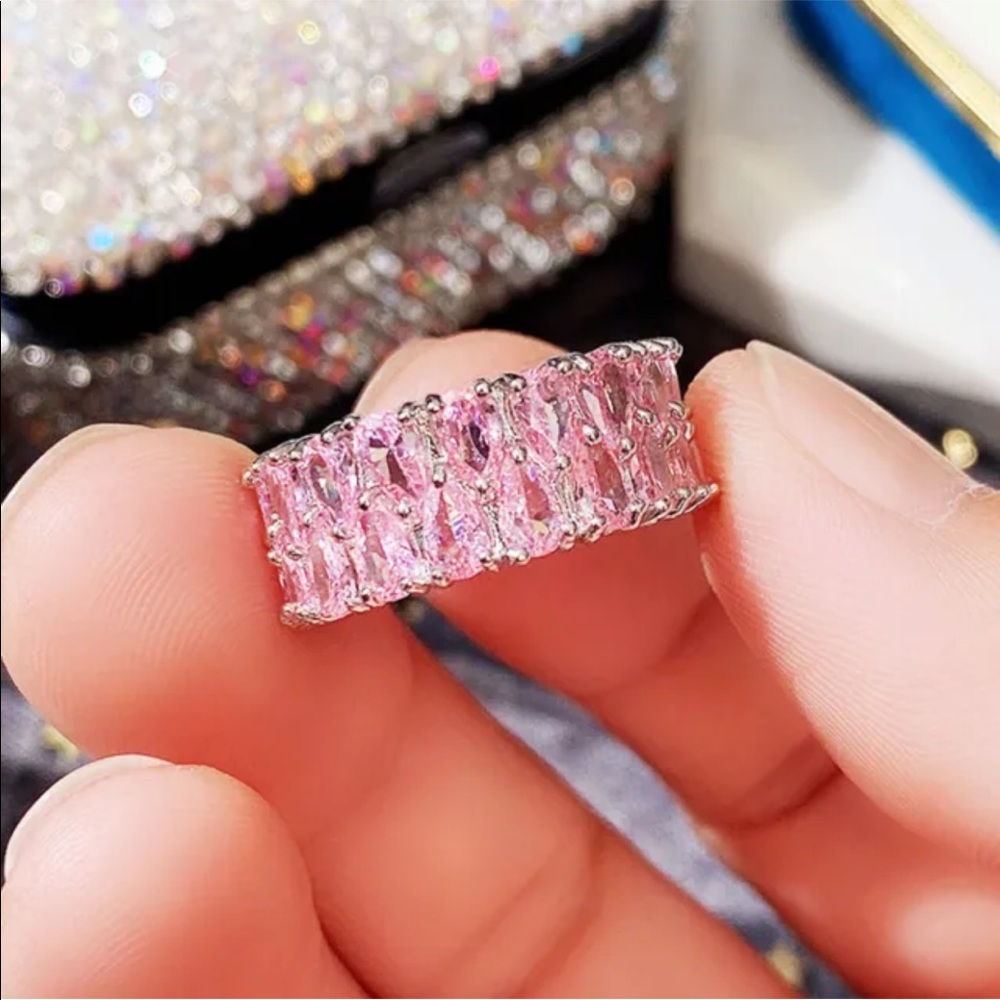 New 925 Silver Beautiful Luxurious Sapphire Ring - Picture 4 of 5